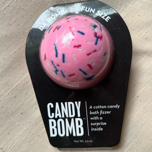 Clinique pouch bundle - Picture 3 of 4